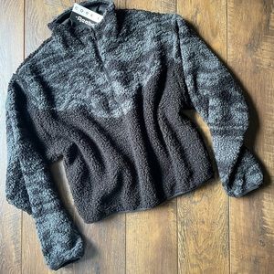 Reebok Oversized Sherpa Jacket